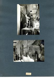 Album “Lavorazioni opere artistiche”. L’artista Pietro Barillà (1887-1953) al lavoro nel 1941 sull’affresco “La pesca dei tonni” che decora un riquadro del salone d'ingresso del Museo Etnografico (oggi Museo delle Civiltà - Museo delle arti e tradizioni popolari).